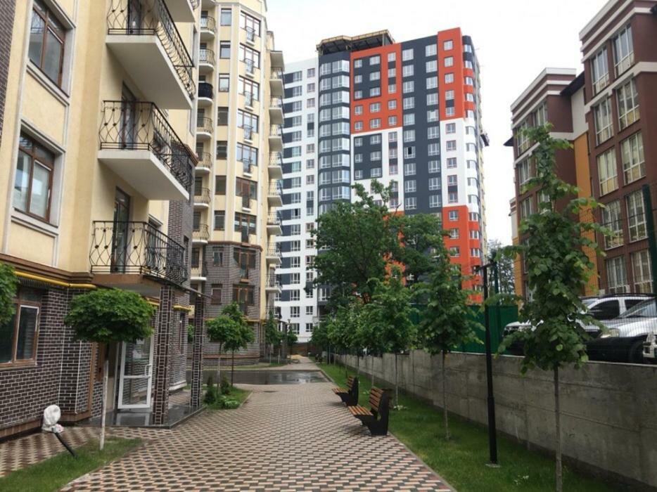 Apartment Studio London 51 Ирпин Екстериор снимка